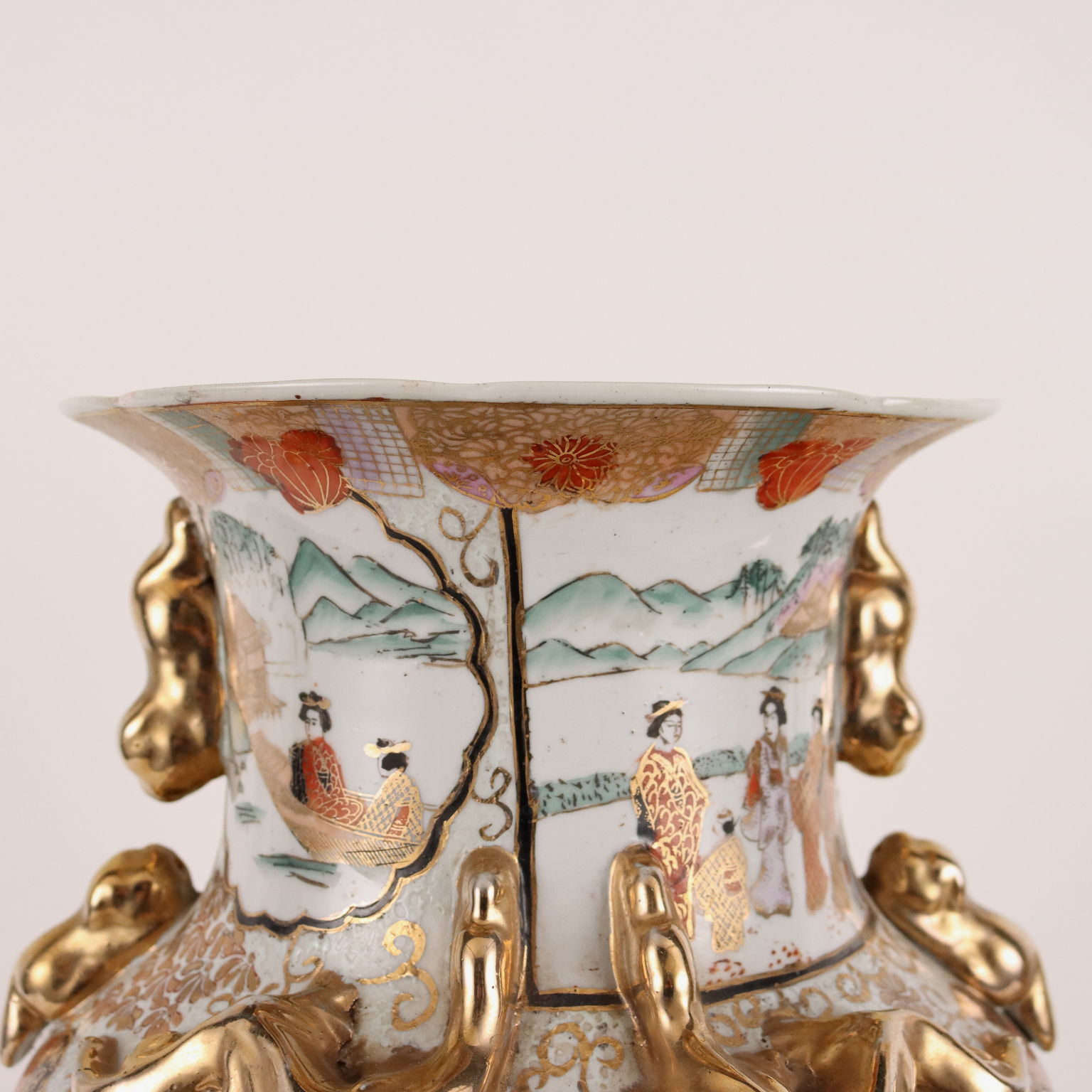 Chinese Brass Vase with Dragons, 1920s for sale at Pamono