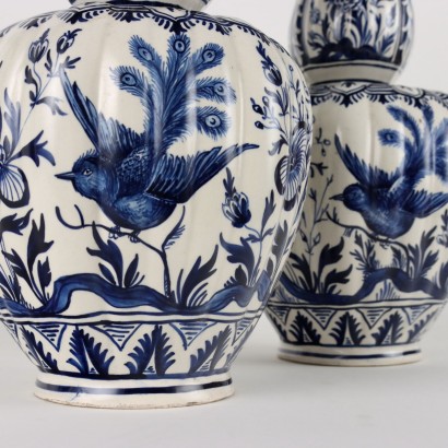 Paire de vases de Delft