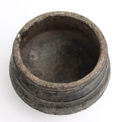 Earthenware bowl