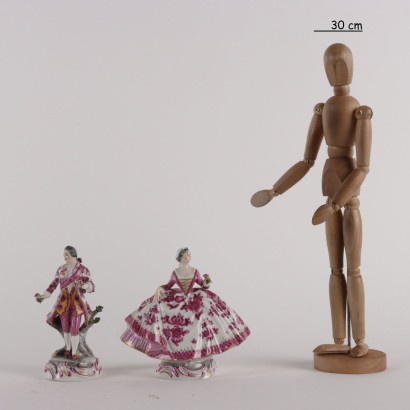 Par de Figuras de Porcelana