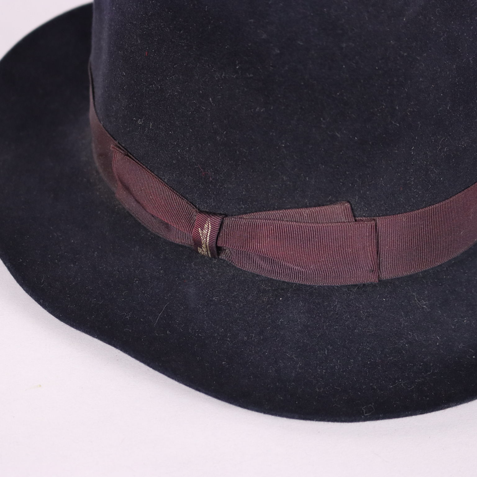 Chapeau Borsalino Vintage Noir, Femme, Vêtements, Vintage, dimanoinmano.