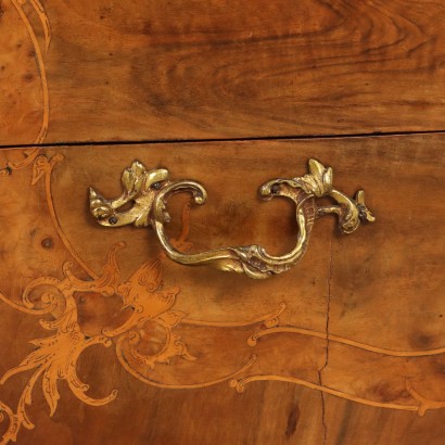 Dresser with Mirror in Baroque Style