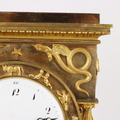 Horloge de table en bronze doré Ro