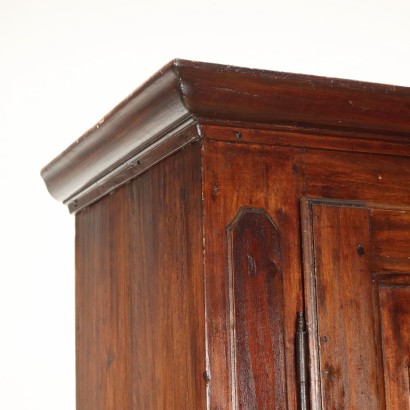 Armoire en peuplier