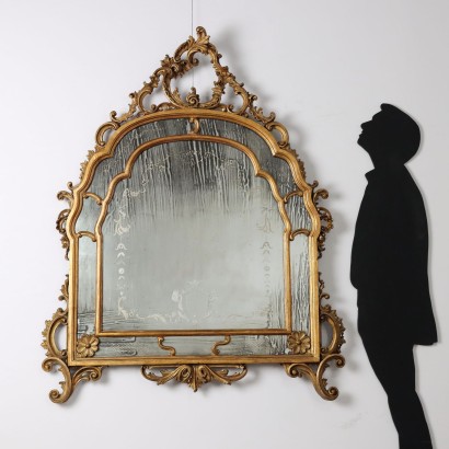 Miroir doré, Miroir doré de style rococo