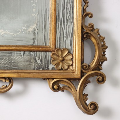 Miroir doré, Miroir doré de style rococo